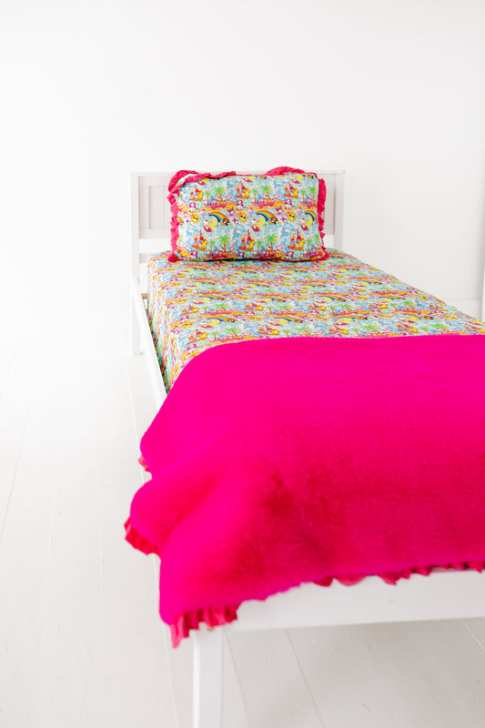 Paradise Pals- Twin Sheet/Pillowcase SET
